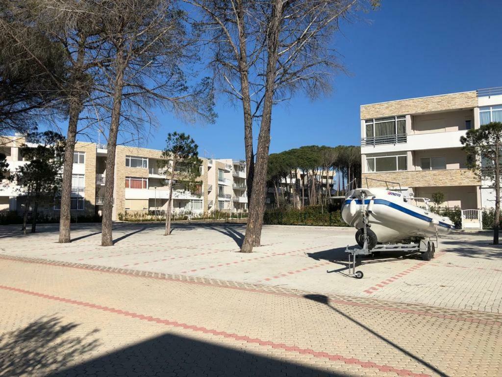 Modern Beach In Lalzi Bay Lura 2 Apartament *